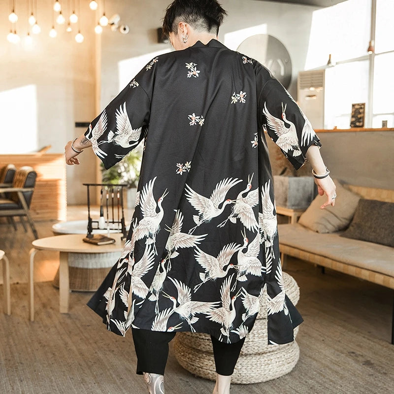 homme_de_dos_portant_Yukata Haori Japonais - Long